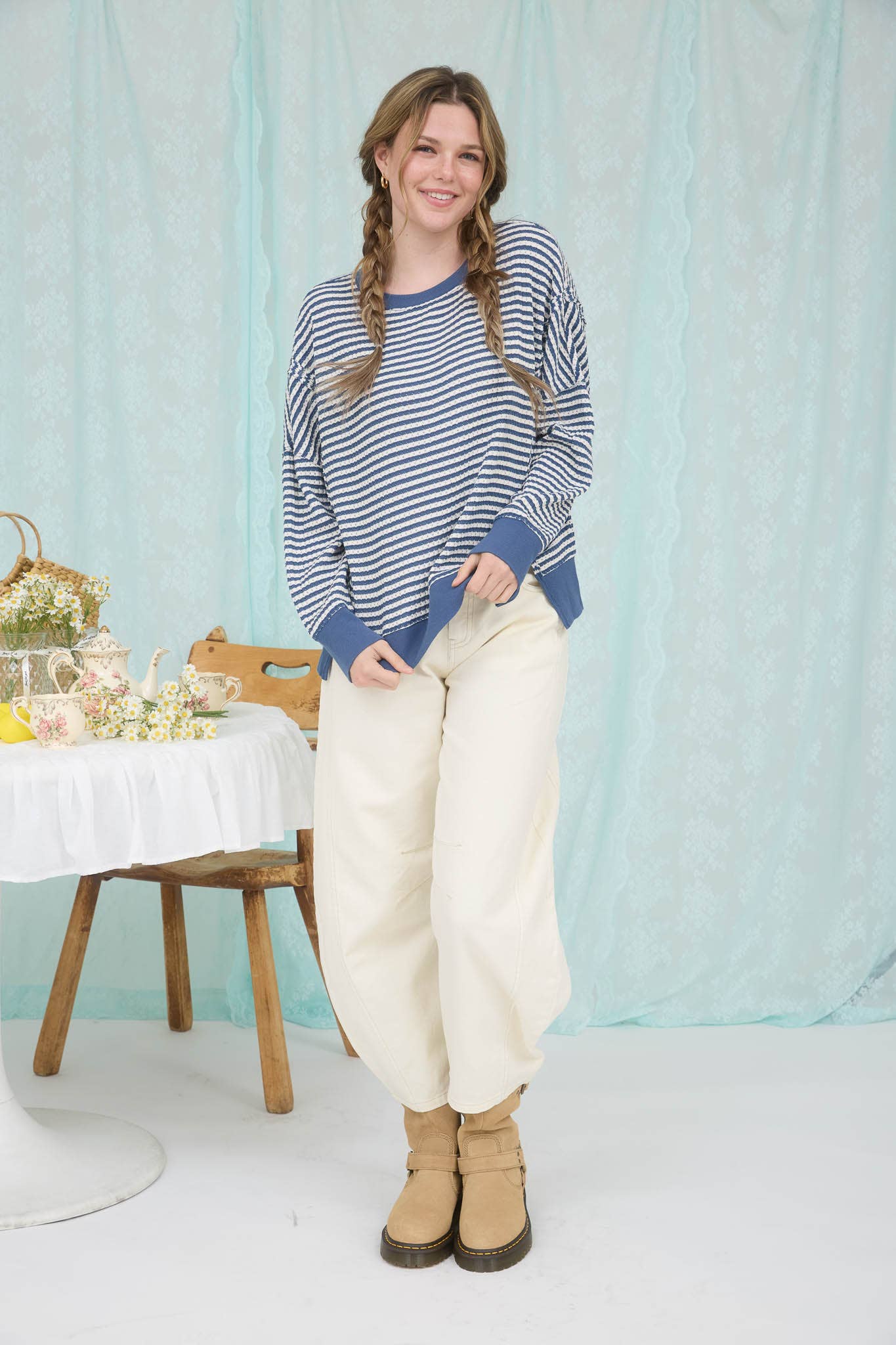 STRIPE EXPOSED SEAM SPLIT HEM LONG SLEEVE KNIT TOP (S-L)