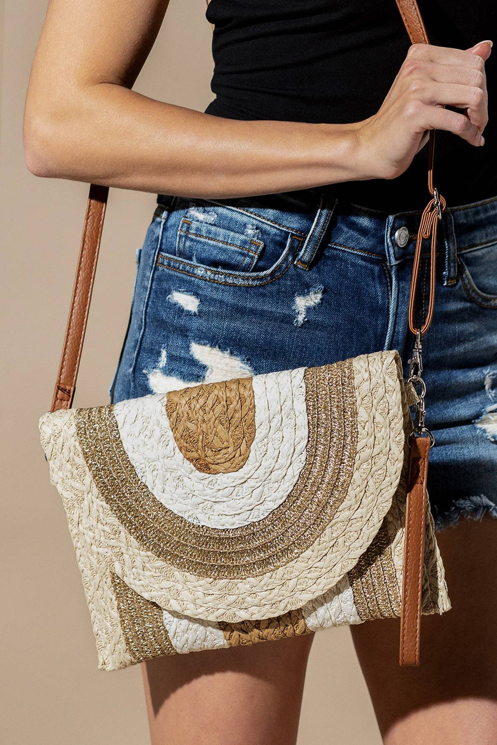 SALE! Metallic Lined Straw Clutch & Crossbody Bag (2 Colors)