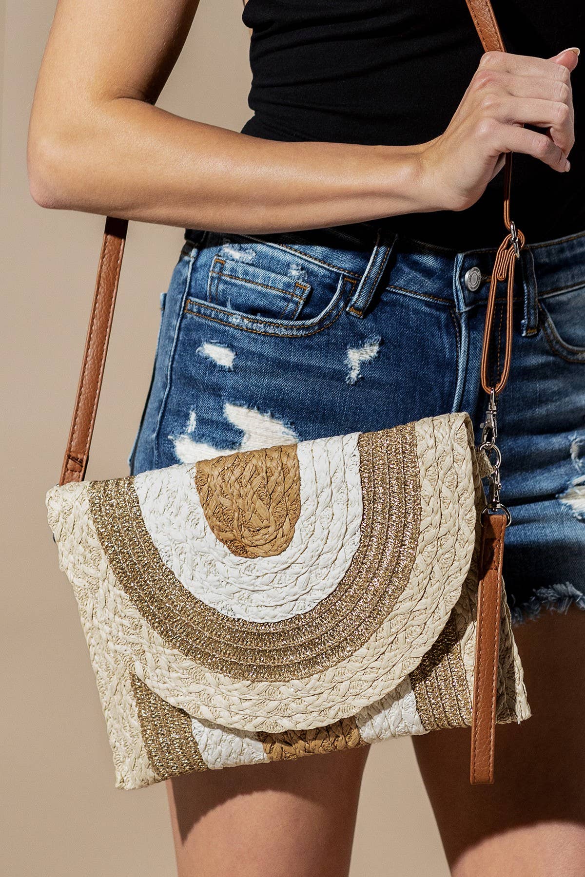 SALE! Metallic Lined Straw Clutch & Crossbody Bag (2 Colors)