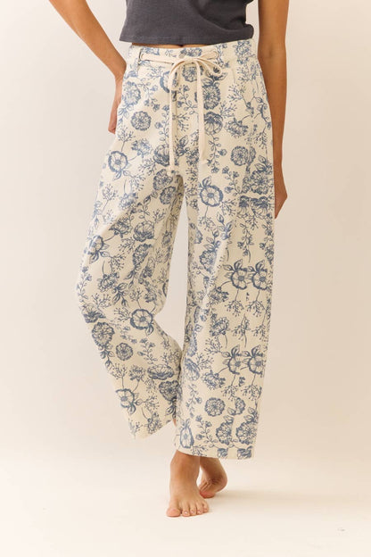 Floral Printed Cropped Straight-leg Pant (S-L)