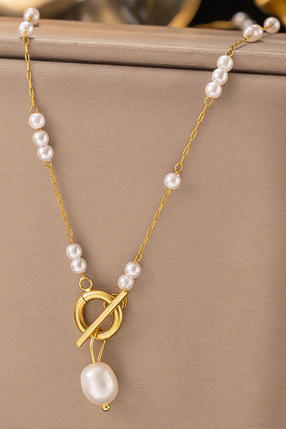 18K Gold Plated Waterproof Stainless Steel Chain Necklace w/ pearls