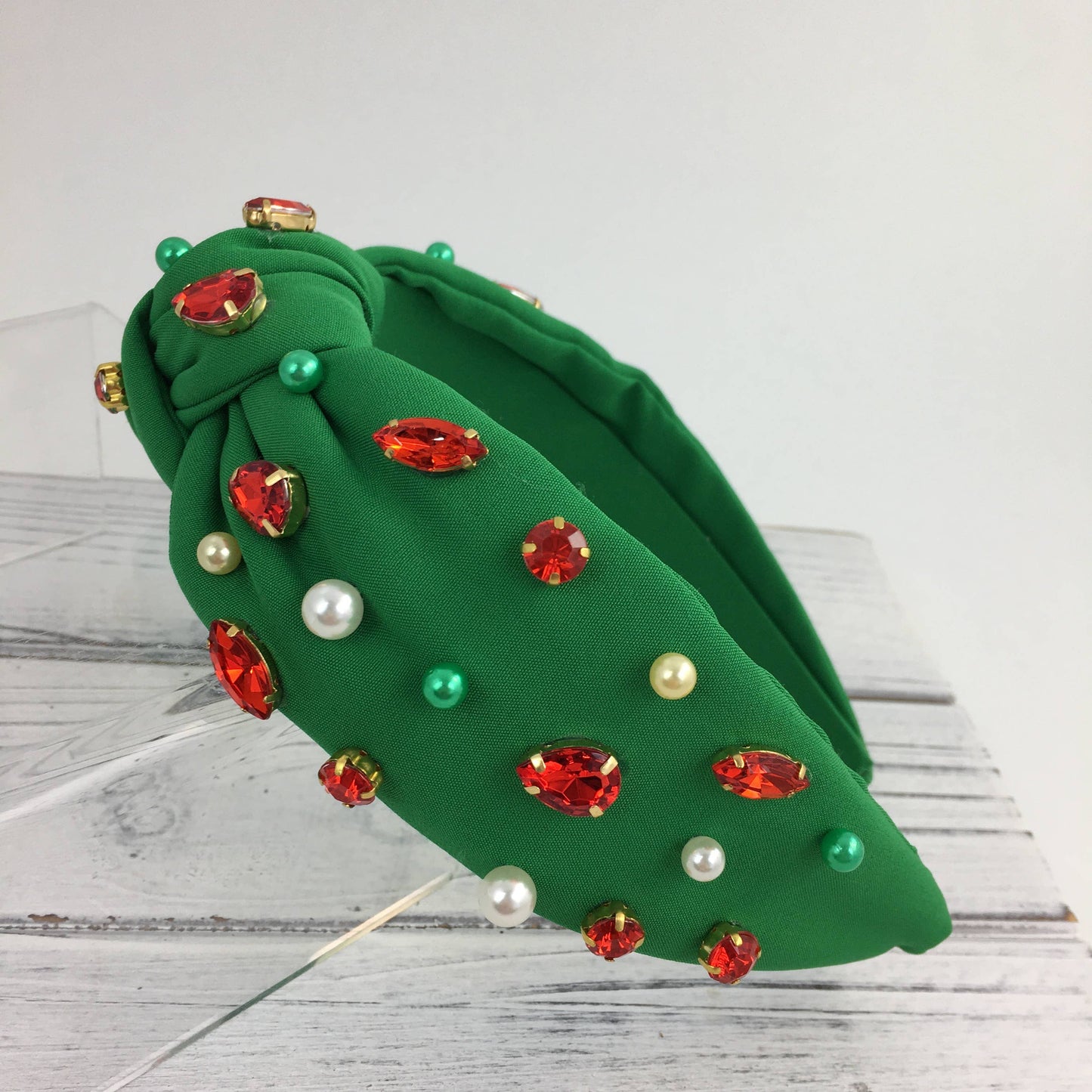 Green Christmas stone/Pearl knot headband